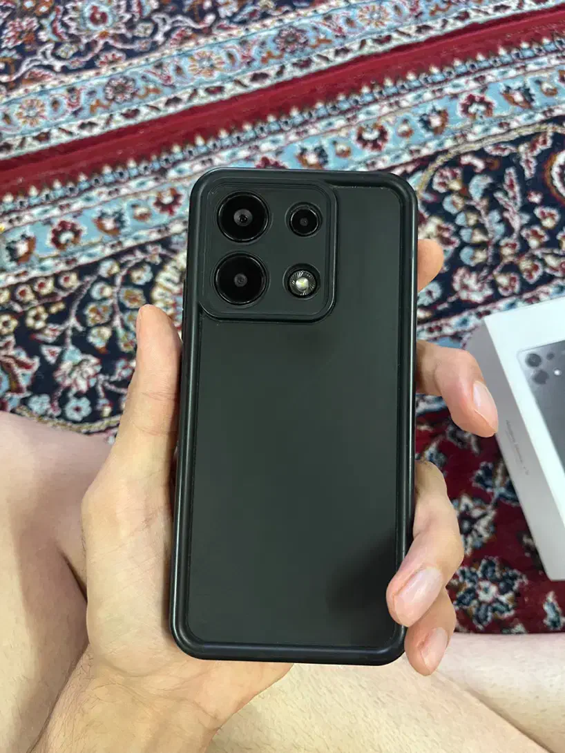 گوشی شیائومی redmi note 13 256g تمیز|موبایل|لاهیجان, شیشه گران|دیوار