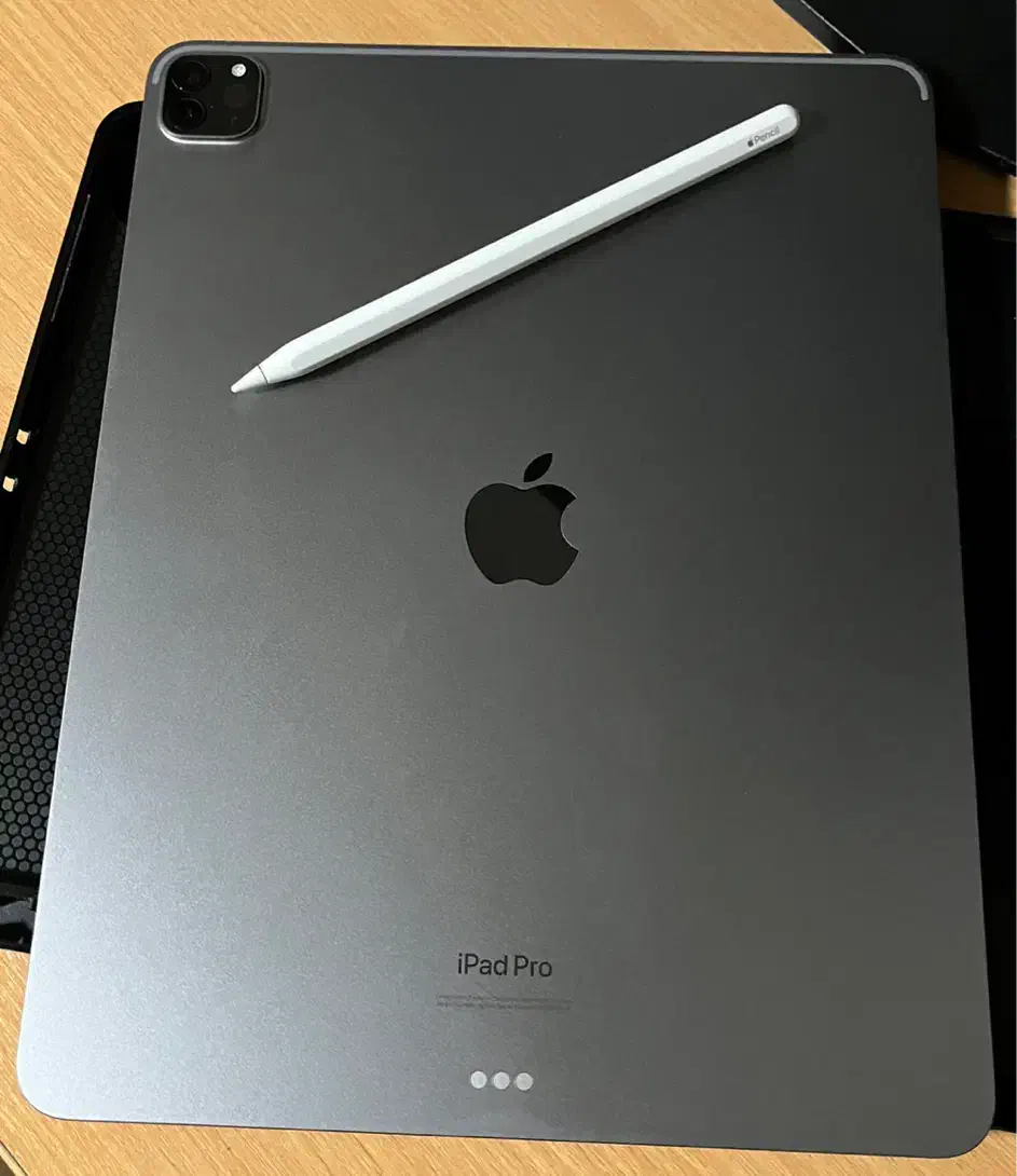 تبلت آیپد مدل iPad Pro 12.9 2022 WIFI ظرفیت 256گیگ|تبلت|شیراز, زرهی|دیوار