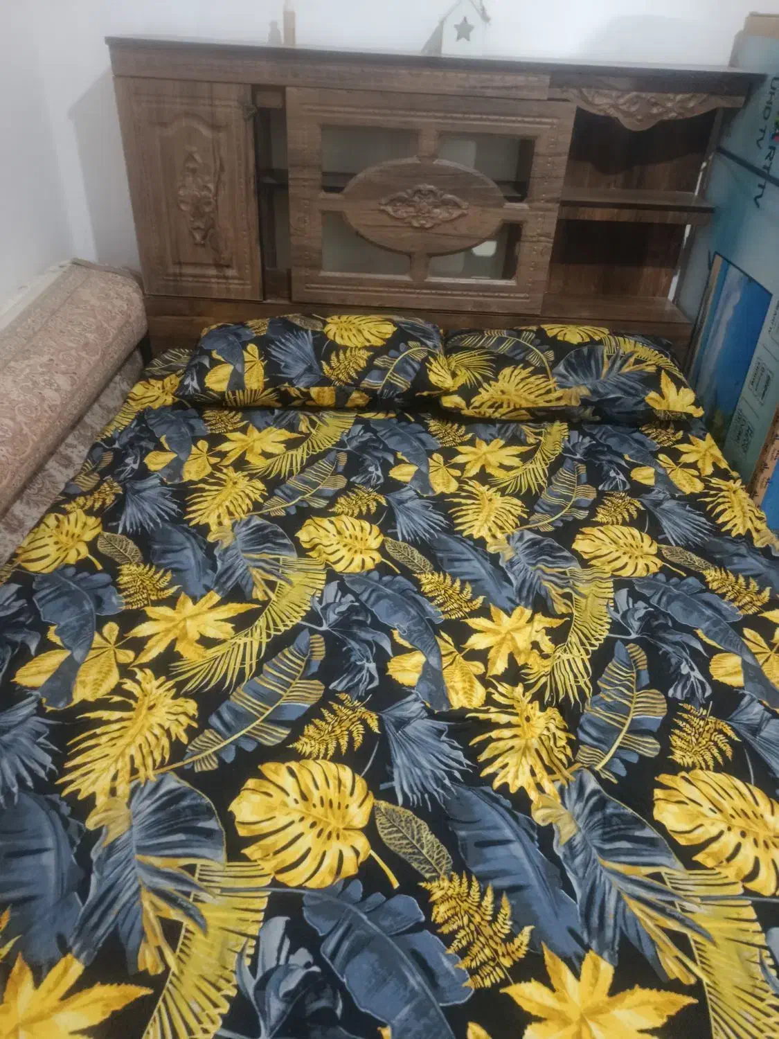 تخت خواب دونفره همراه تشک و دراور|تشک تختخواب|زابل, |دیوار