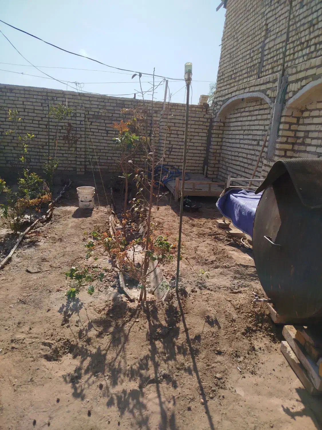 خونه باغ نیم ساخته پشت پارک زیتون..|فروش خانه و ویلا|آران و بیدگل, |دیوار