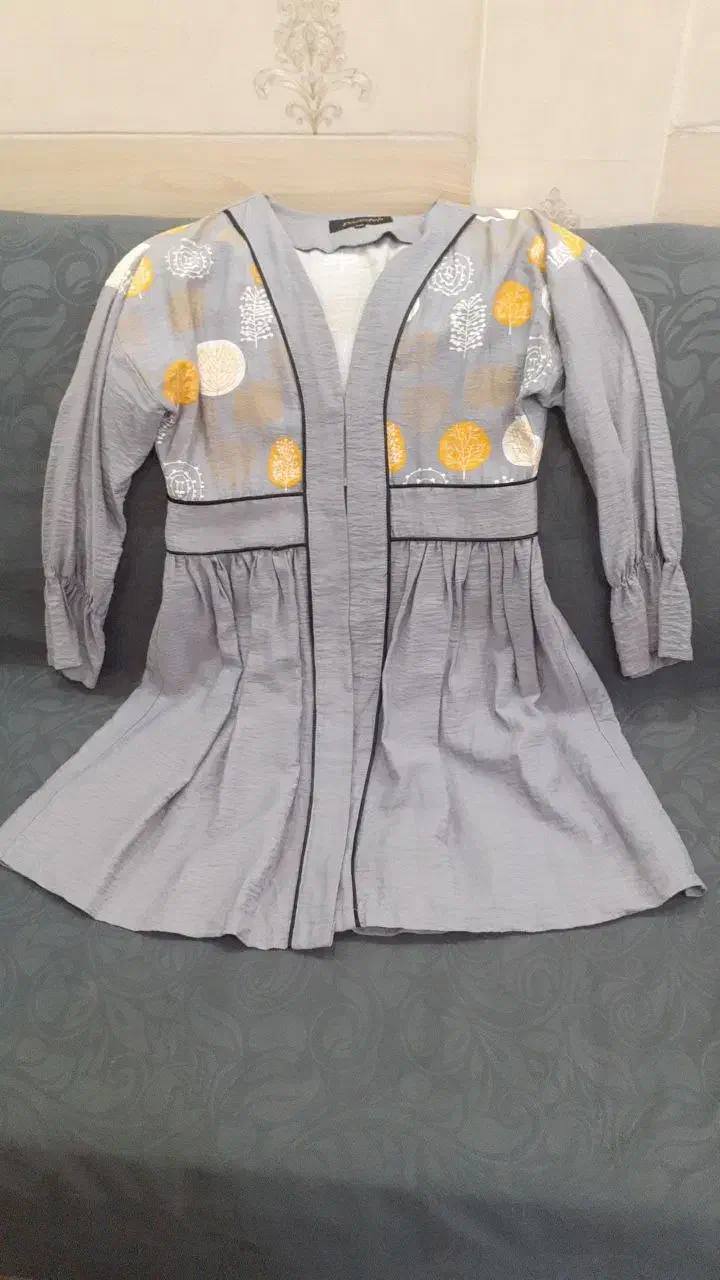 مانتو ویک لباس درحدنو تاسایز ۳۸ و۴۰ اندازه میشه|لباس|ملایر, |دیوار