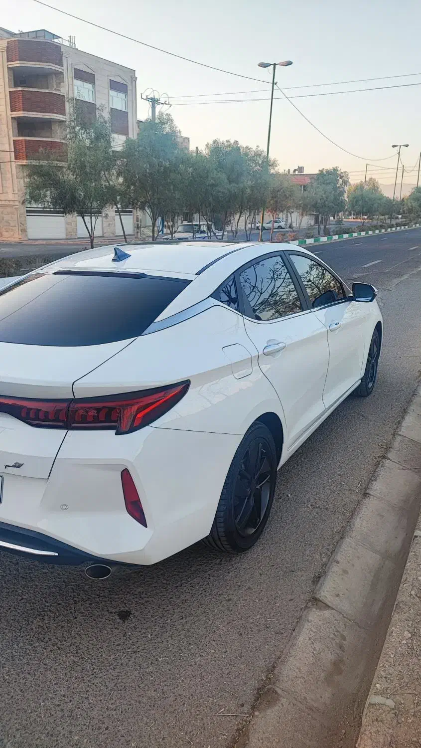 kmc j7|خودرو سواری و وانت|ساوه, |دیوار