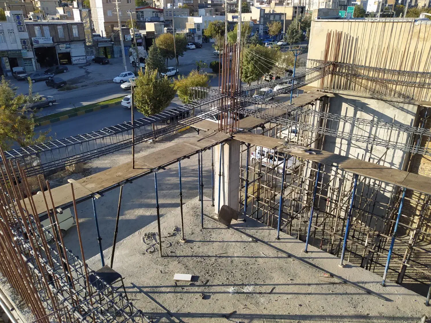 ارماتور بندی.  تخصصی|خدمات پیشه و مهارت|کامیاران, |دیوار