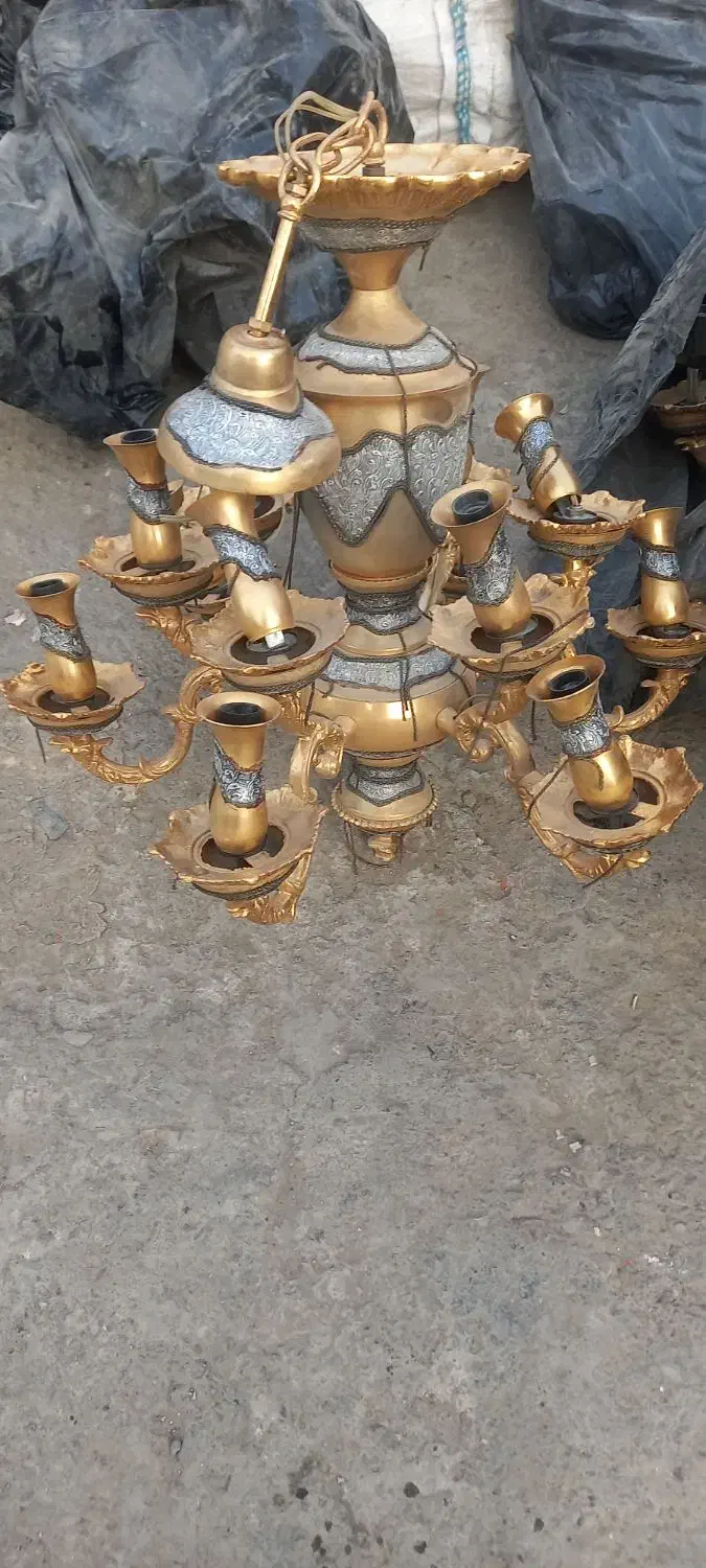 انواع لوستر اینه شمعدان برنجی ظروف مسی دیگ روحی|لوستر و چراغ آویز|مشهد, کلاهدوز|دیوار