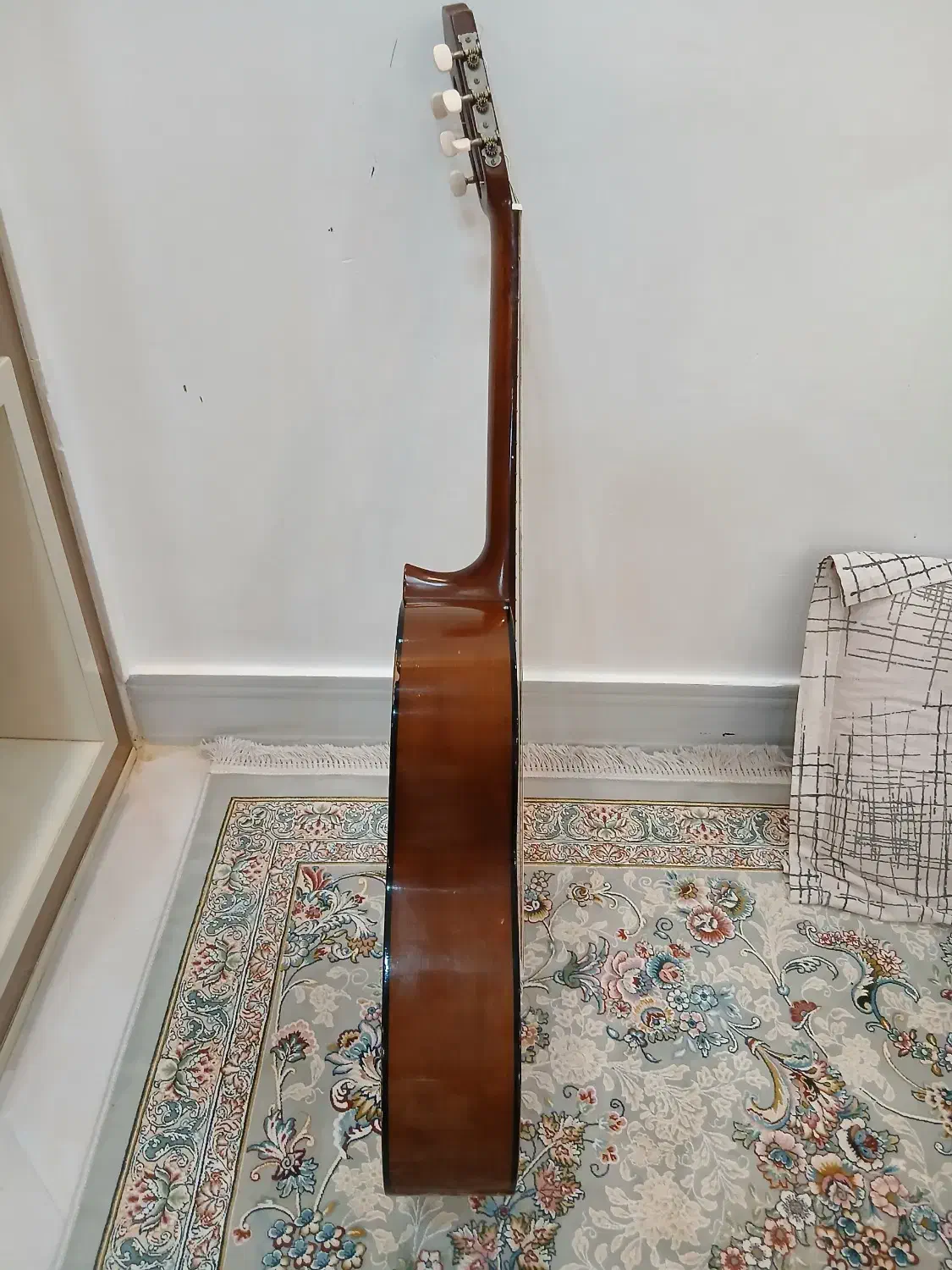 گیتار یاماها c40 اندونزی|گیتار، بیس، امپلیفایر|خرمآباد, |دیوار