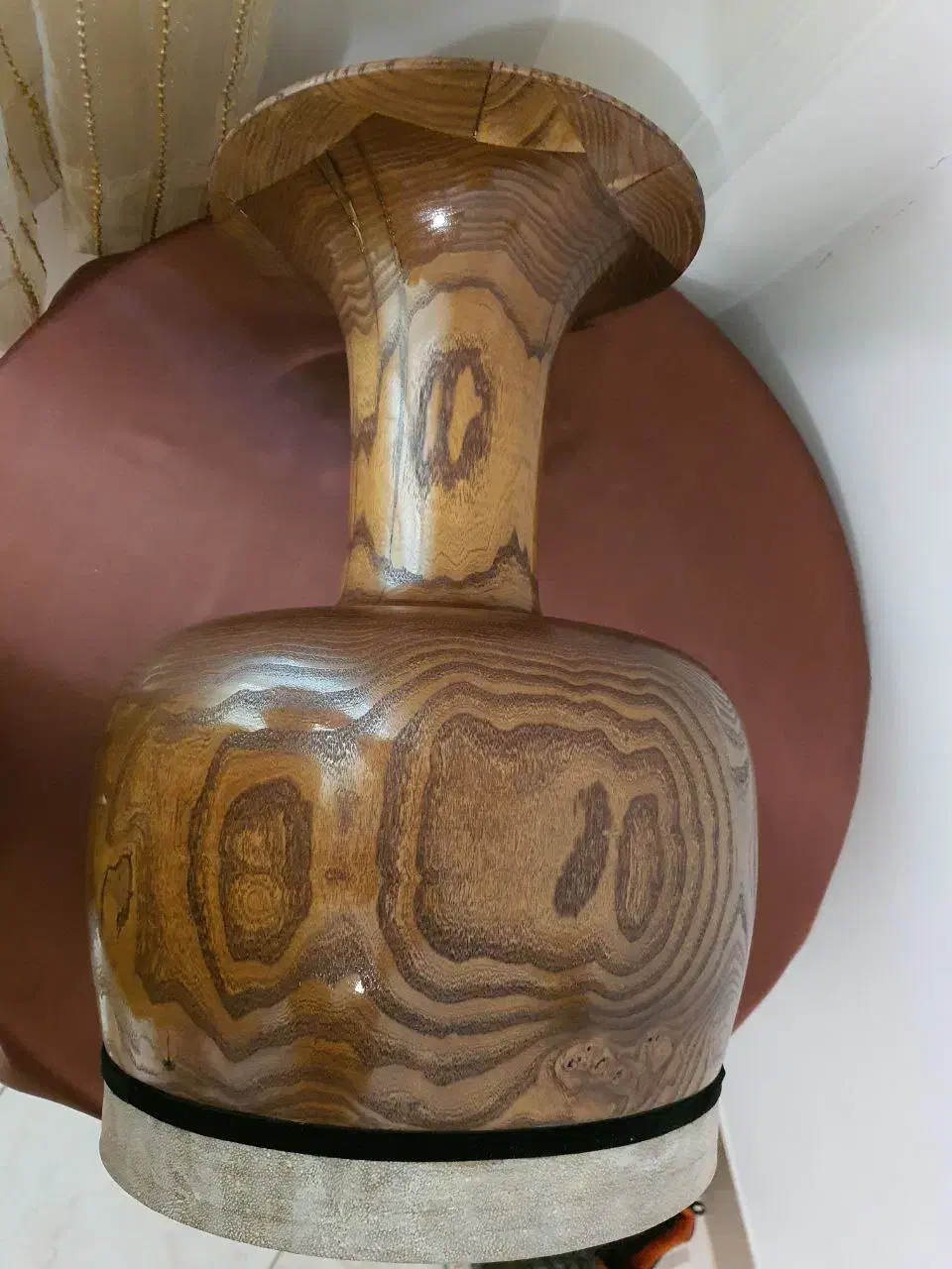 تنبک با چوب توت ۳۵ ساله|سازهای سنتی|لاهیجان, شیشه گران|دیوار