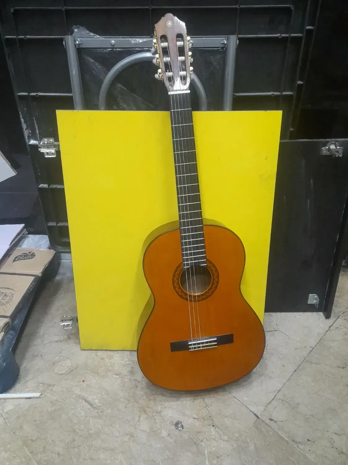 گیتار c70در حد نو|گیتار، بیس، امپلیفایر|تهران, تهرانسر شمالی|دیوار