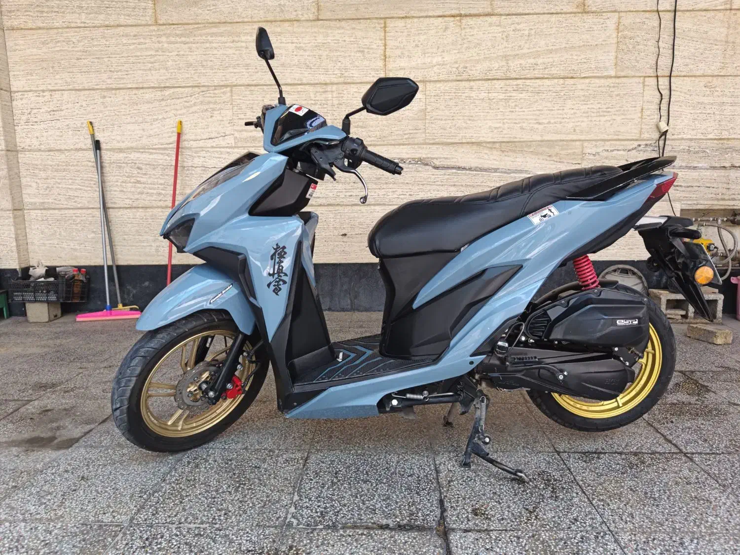 موتور کلیک 150cc تمیز و مرتب|موتورسیکلت|شیراز, شهرک مدرس|دیوار