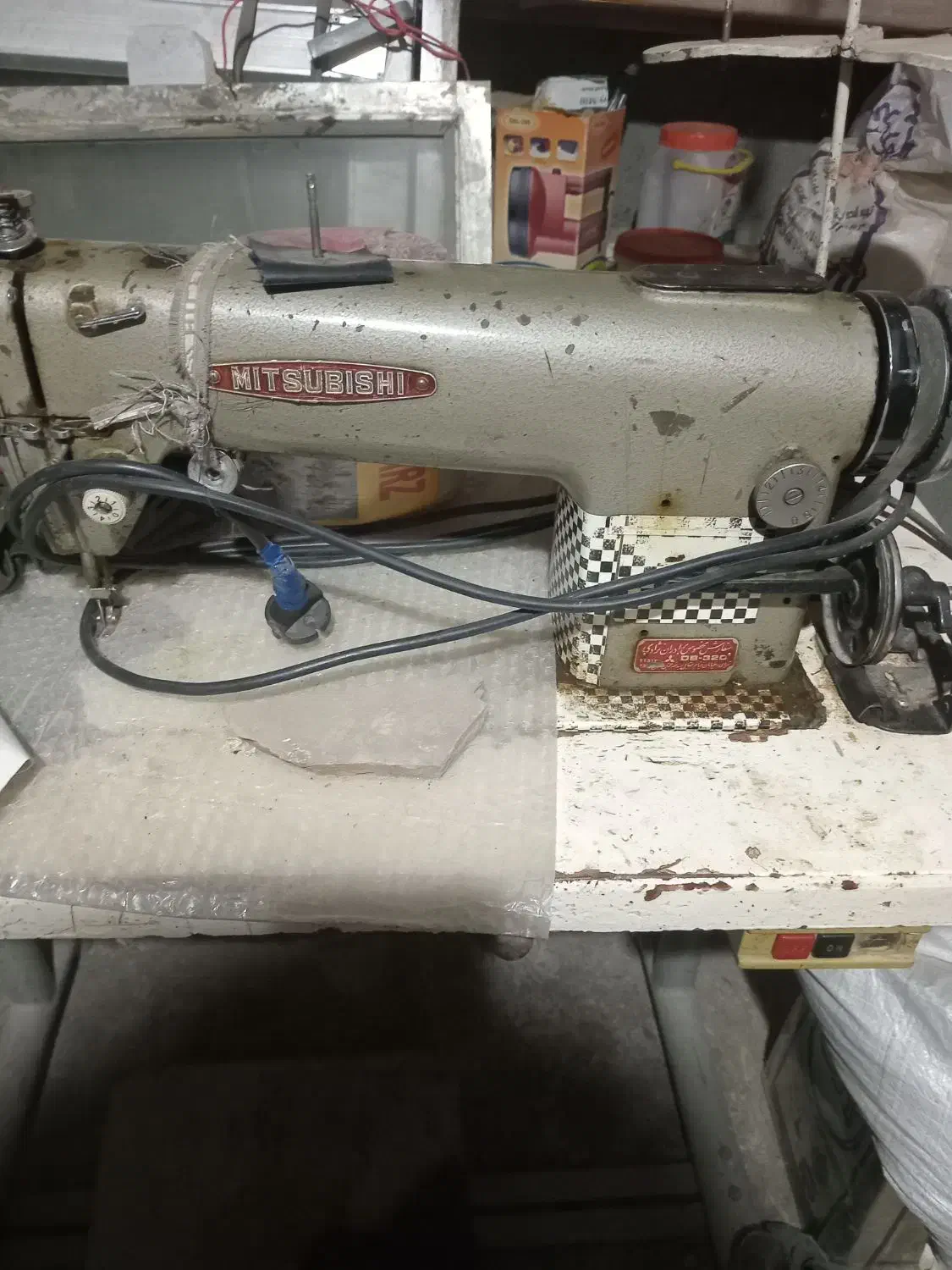 چرخ خیاطی صنعتی|چرخ خیاطی و ریسندگی|مشهد, نظام دوست|دیوار