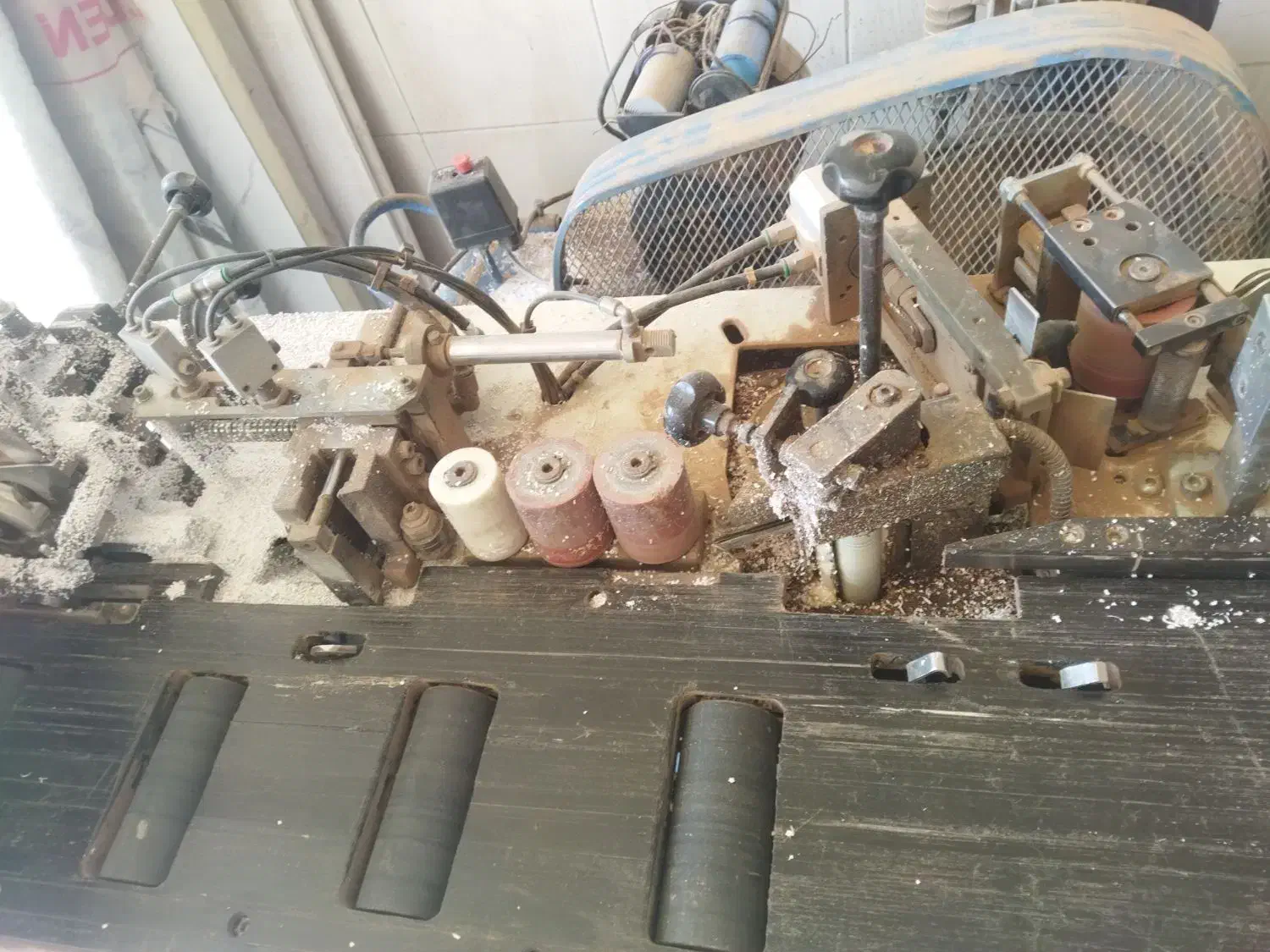 دستگاه لبه چسبان ایتالیایی|ماشینآلات صنعتی|آبیک, |دیوار