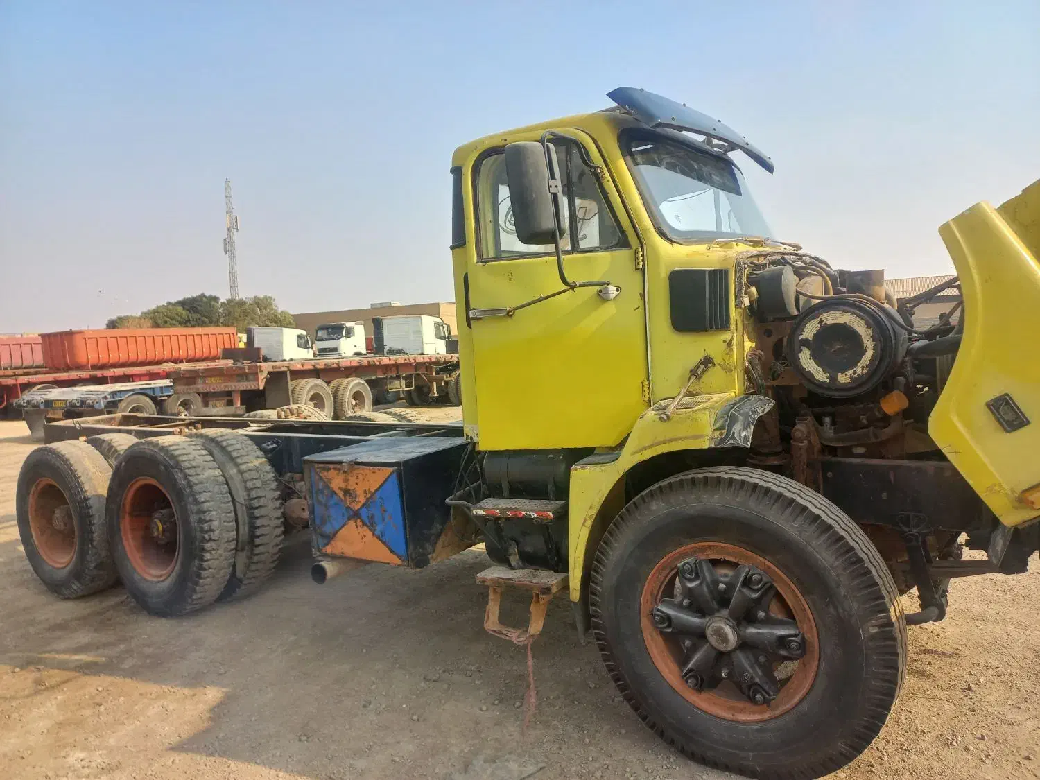 ولوو اسقاطی n10|خودرو سنگین|باوی, |دیوار