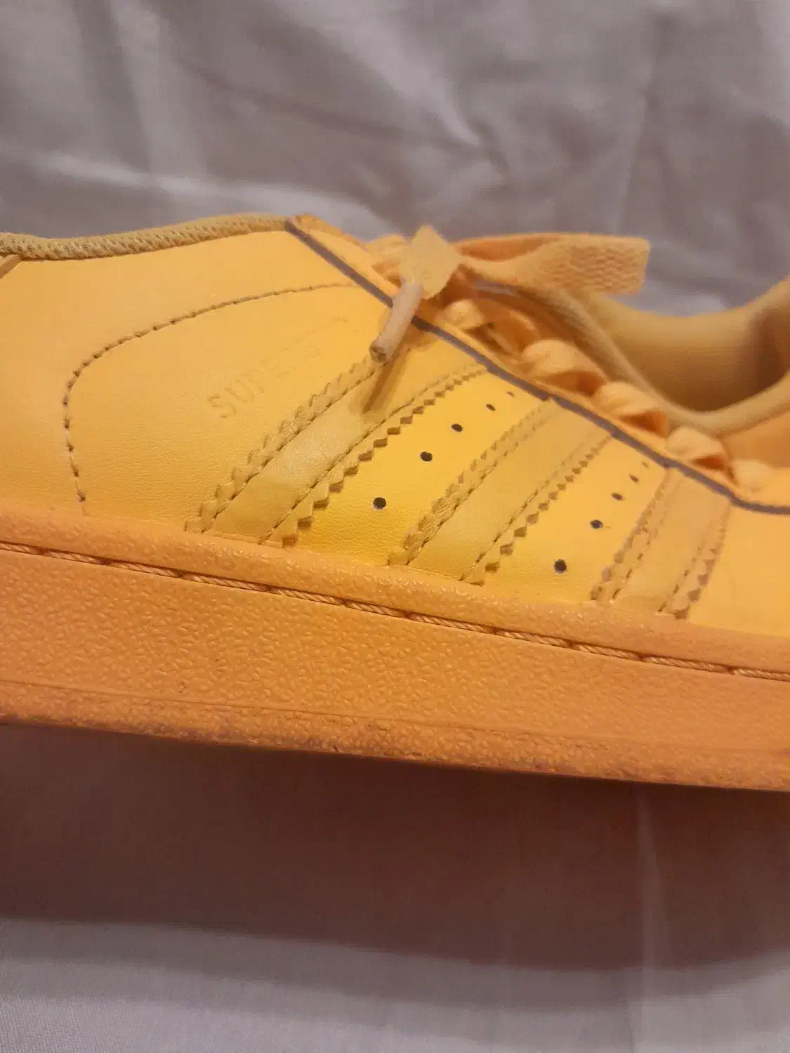 کفش خارجی آدیداس ویتنامی اورجینال . سایز ۳۹|کیف، کفش، کمربند|صفادشت, |دیوار