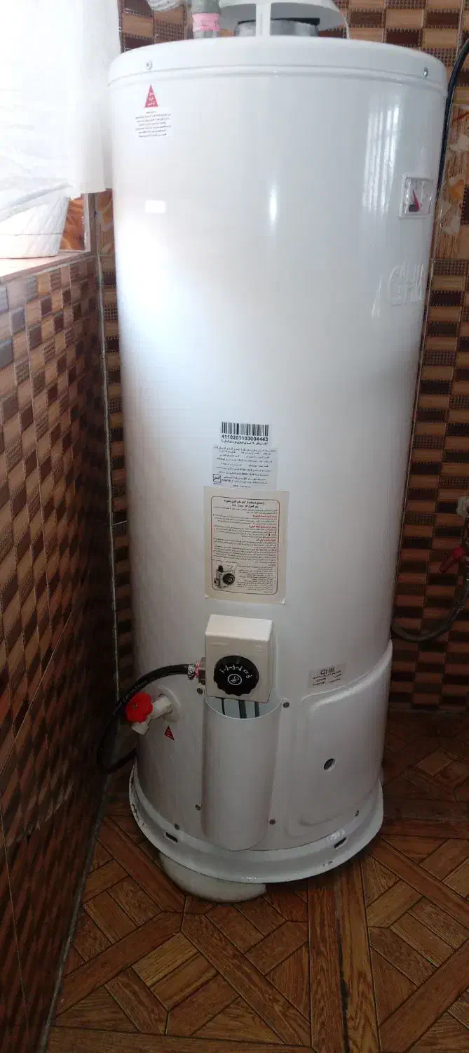 آبگرمکن ۱۱۰ لیتری ۴ میل|آبگرمکن، پکیج، شوفاژ|ارومیه, |دیوار