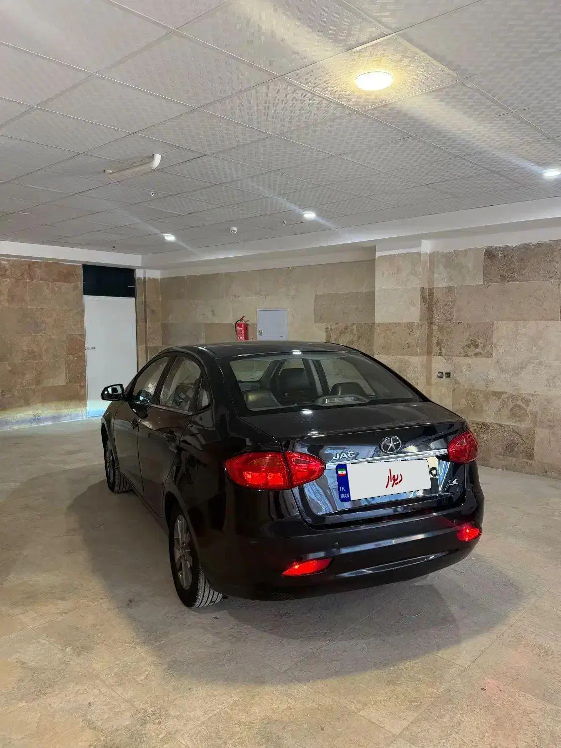 جک j4 مدل۱۴۰۲|خودرو سواری و وانت|کرمان, |دیوار