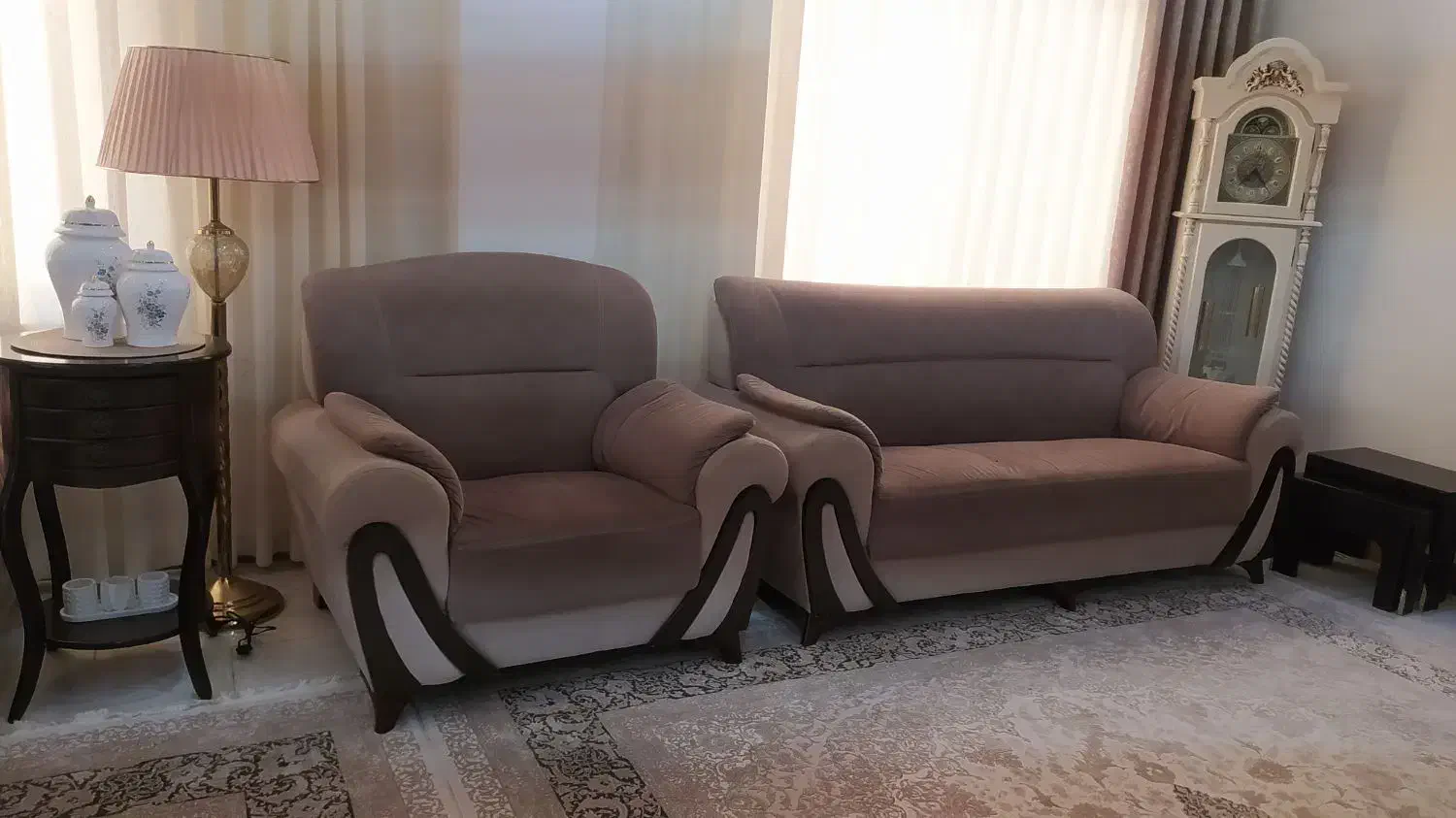 مبل ۷ نفره به همراه میز غذاخوری ۴ نفره|مبلمان خانگی و میز عسلی|محمودآباد, |دیوار