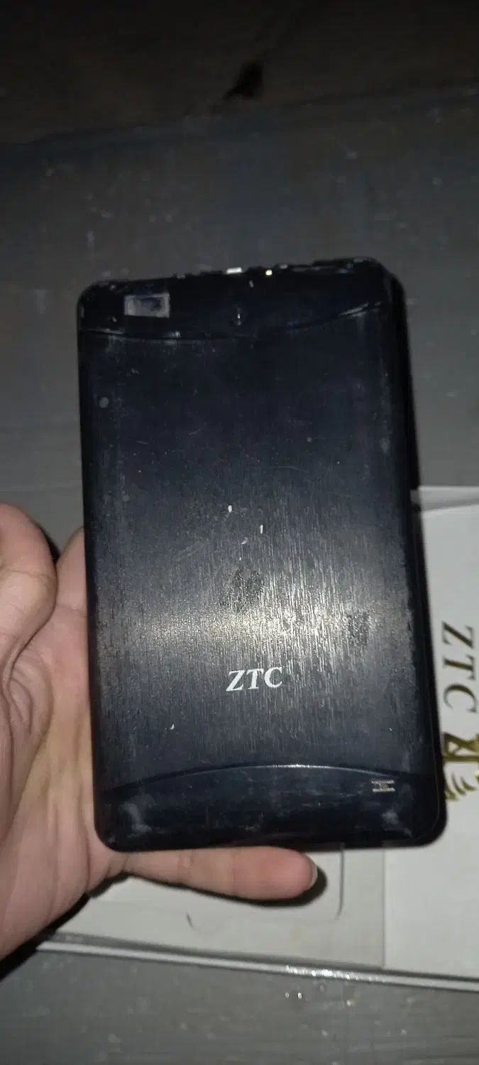 تبلت|تبلت|مشهد, پنجتن|دیوار