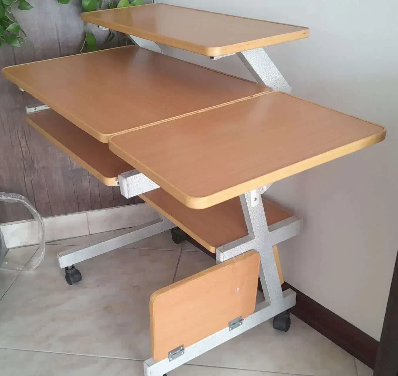 میز کامپیوتر|میز تحریر و کامپیوتر|رودهن, |دیوار