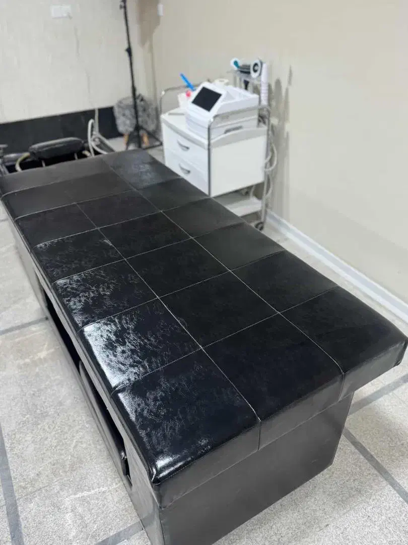 تخت اسکالپ ( دو کاره)|آرایشگاه و سالنهای زیبایی|شاهرود, |دیوار