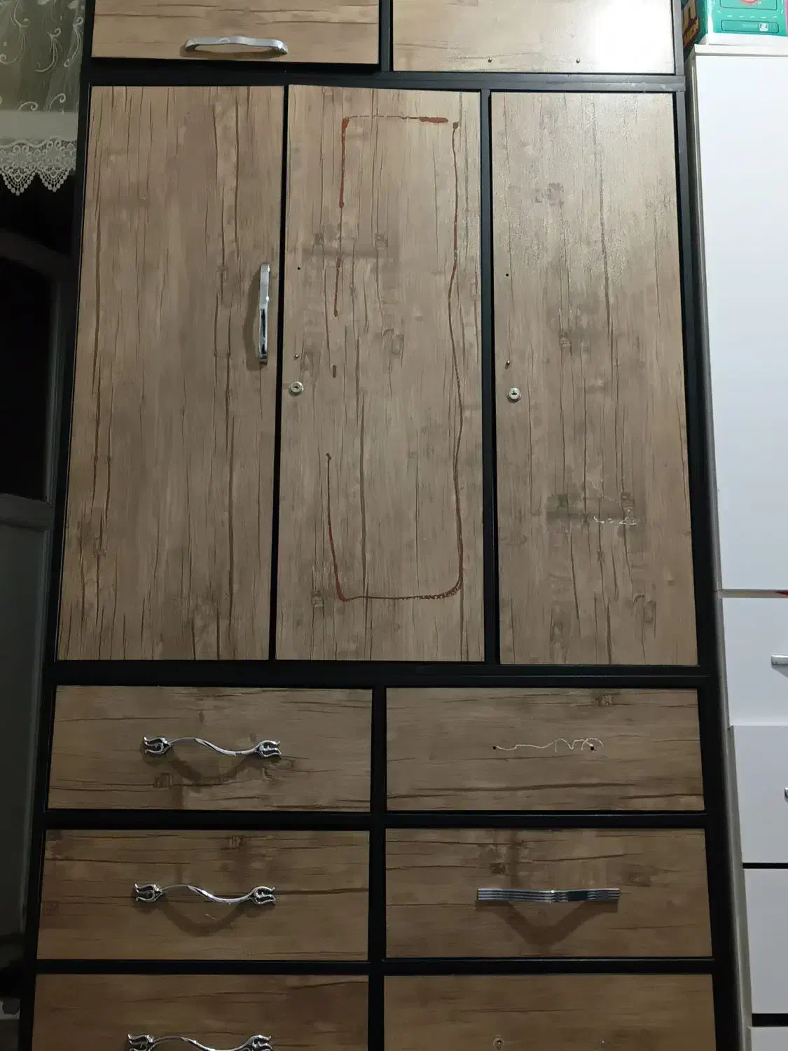 کمد|جاکفشی، کمد، دراور|قرچک, زیبا شهر|دیوار