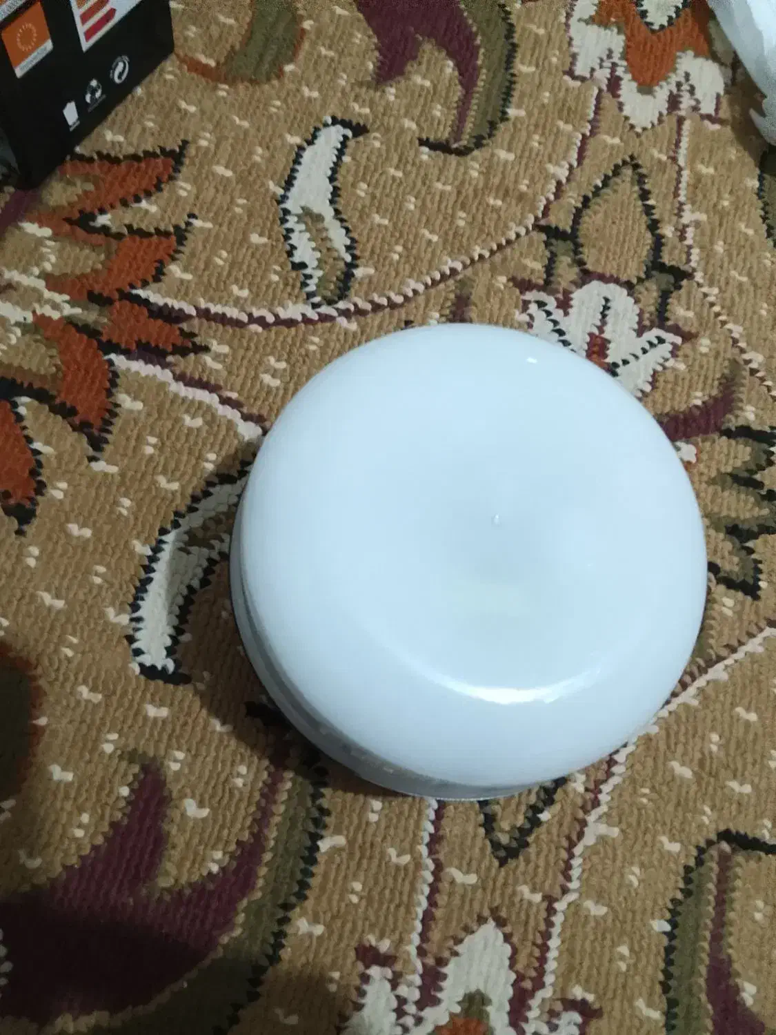 یک عدد لامپ شارژی استراری نوهمراه باکارتن|لامپ و چراغ|سقز, |دیوار