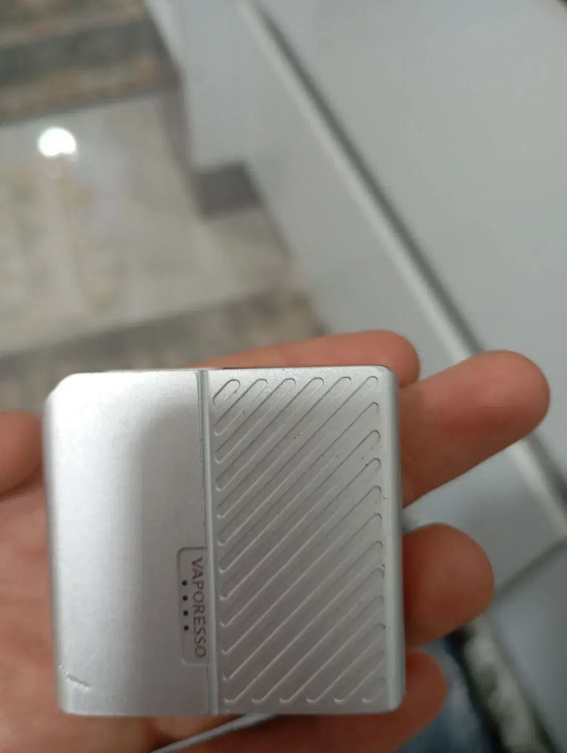 ویپ ویپرسو|زیورآلات و اکسسوری|رباط‌کریم, الارد|دیوار