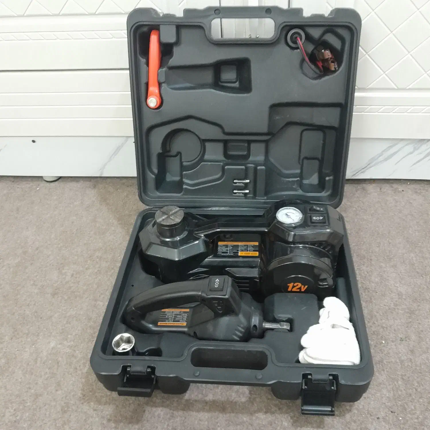 جک برقی ، اچارچرخ برقی ،پمپ باد برقی،۱۲ ولت خودرو|قطعات یدکی و لوازم جانبی|تهران, شهرک پاسداران|دیوار