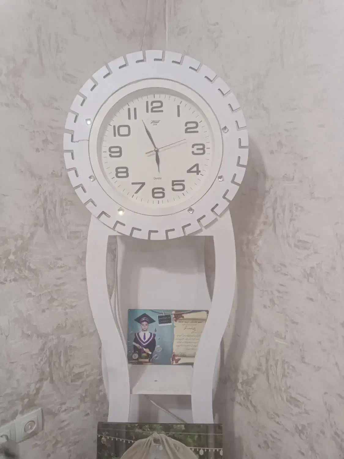 ساعت|ساعت دیواری و تزئینی|دوگنبدان, |دیوار