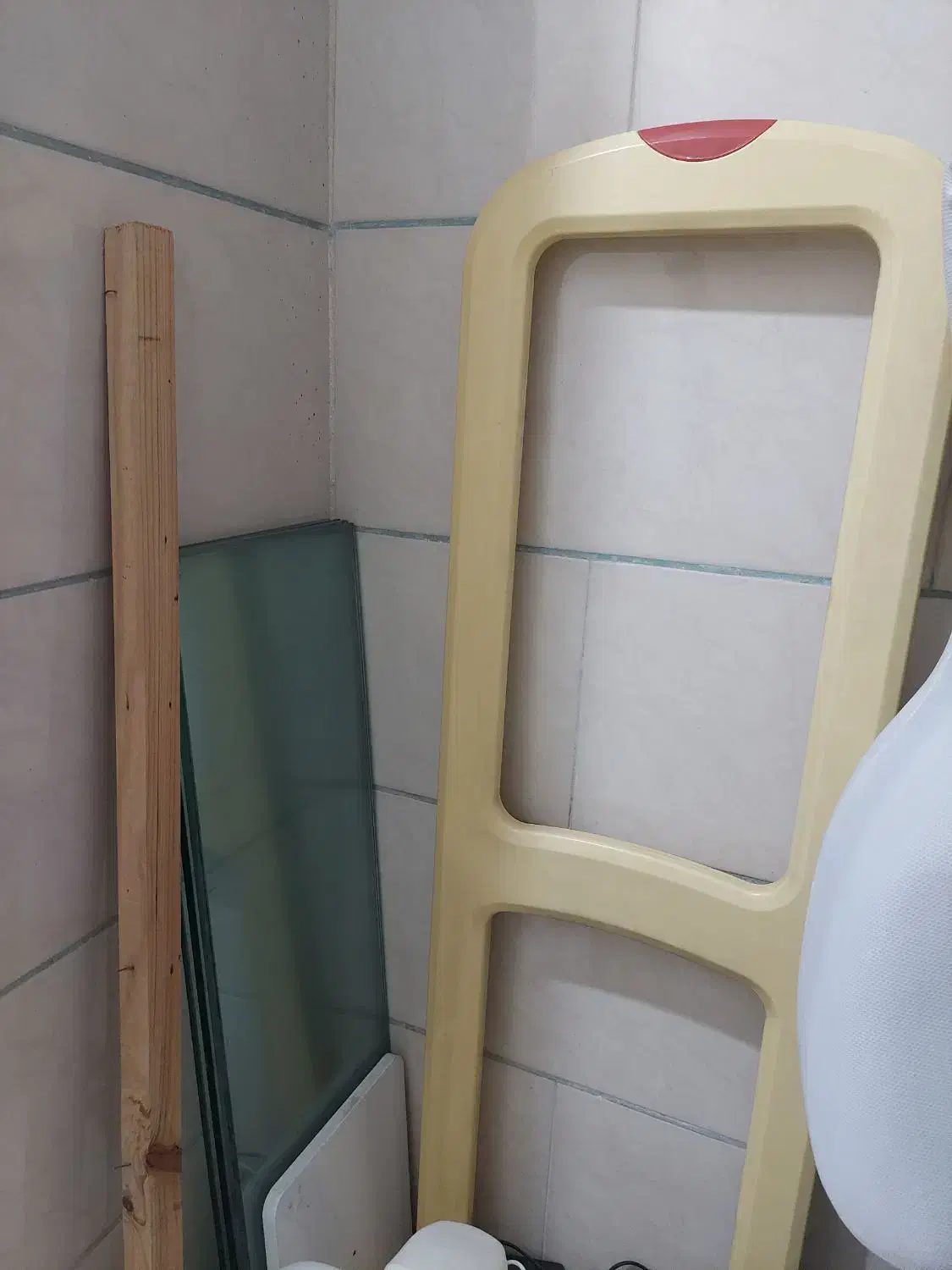 مانکن و تعدادی وسایل فروشگاه|فروشگاه و مغازه|شیراز, شهرک مخابرات|دیوار