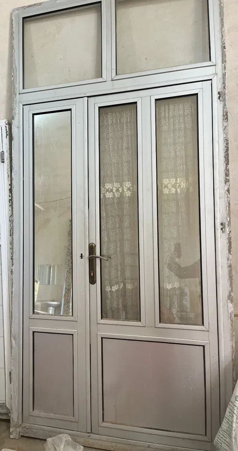 در ورودی سالم سالم ۱۲ میلیون|مصالح و تجهیزات ساختمان|قشلاق دشت, |دیوار