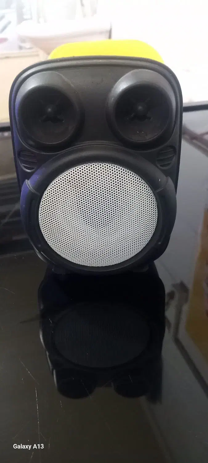 یه اسپیکر با صدای عالی بفروش میرسد|پخش‌کننده همراه|کرمان, |دیوار