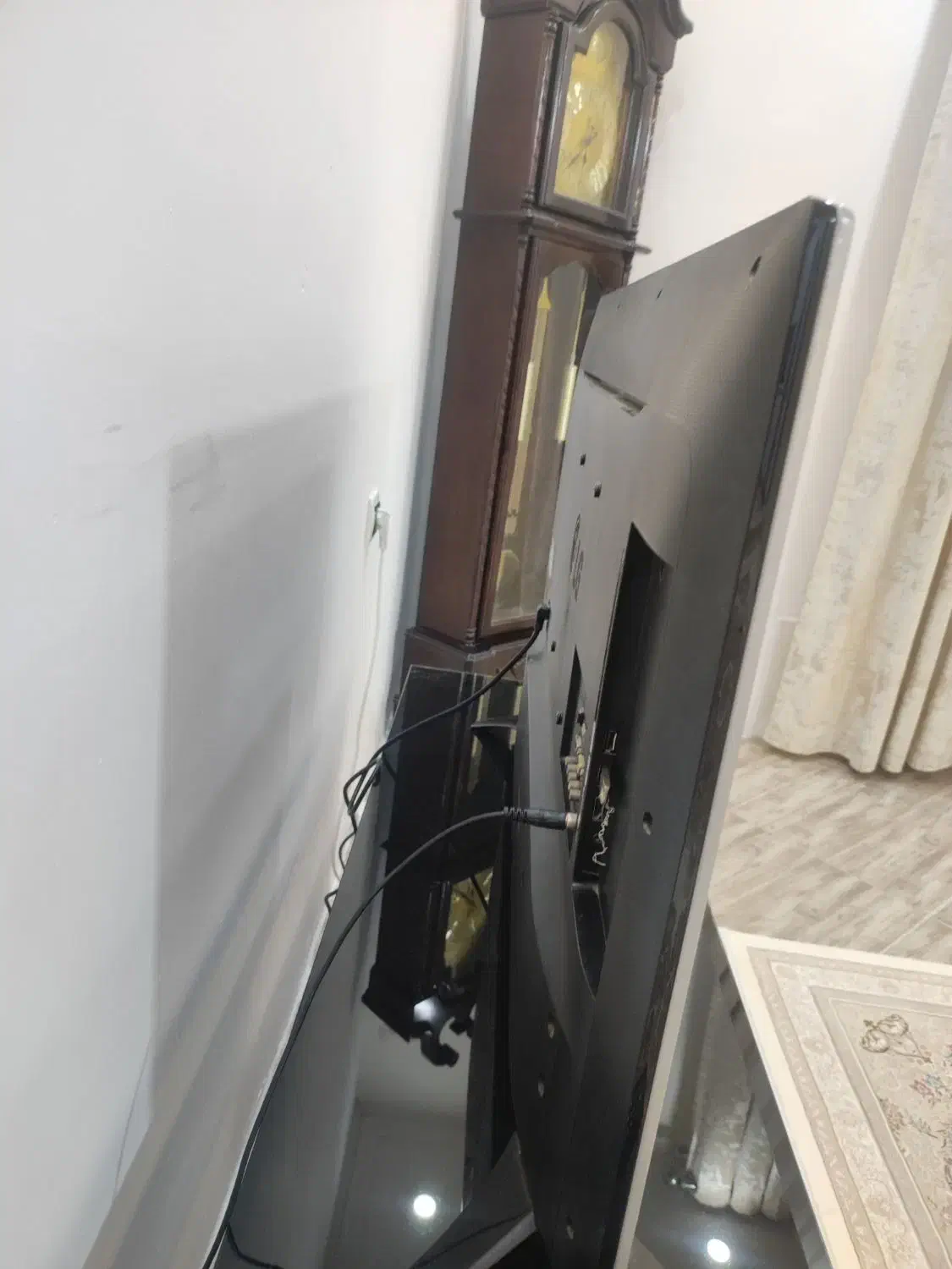 تلویزیون ۴۳اینج ال جی اصل کره|تلویزیون و پروژکتور|سنندج, |دیوار