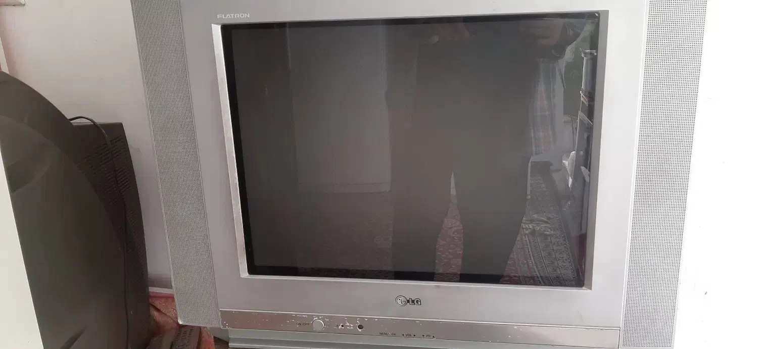 تلویریون سامسونگ و ال جی ۲۹ و ۲۱ اینچ کره اصلی|تلویزیون و پروژکتور|تنکابن, |دیوار