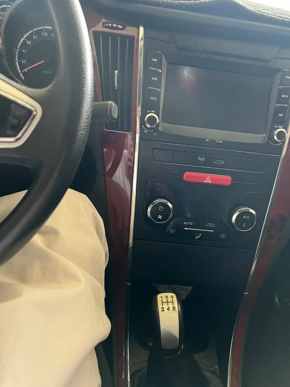 دنا 402|خودرو سواری و وانت|ایرانشهر, |دیوار