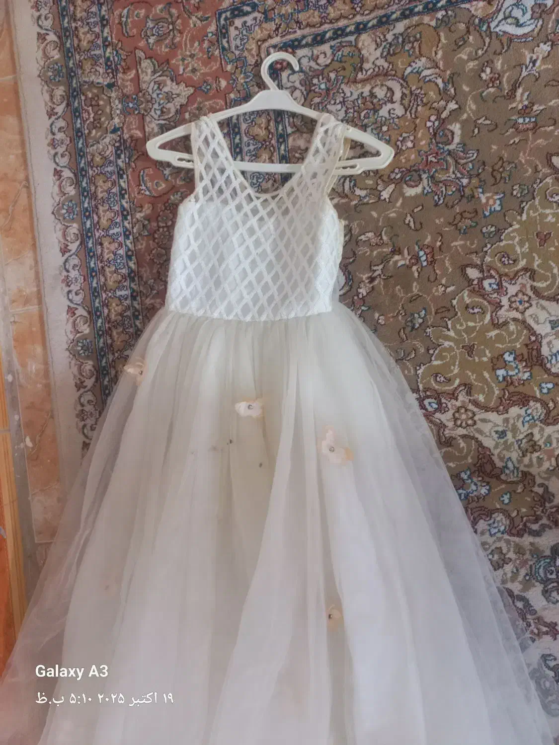 لباس عروس|لباس|الشتر, |دیوار