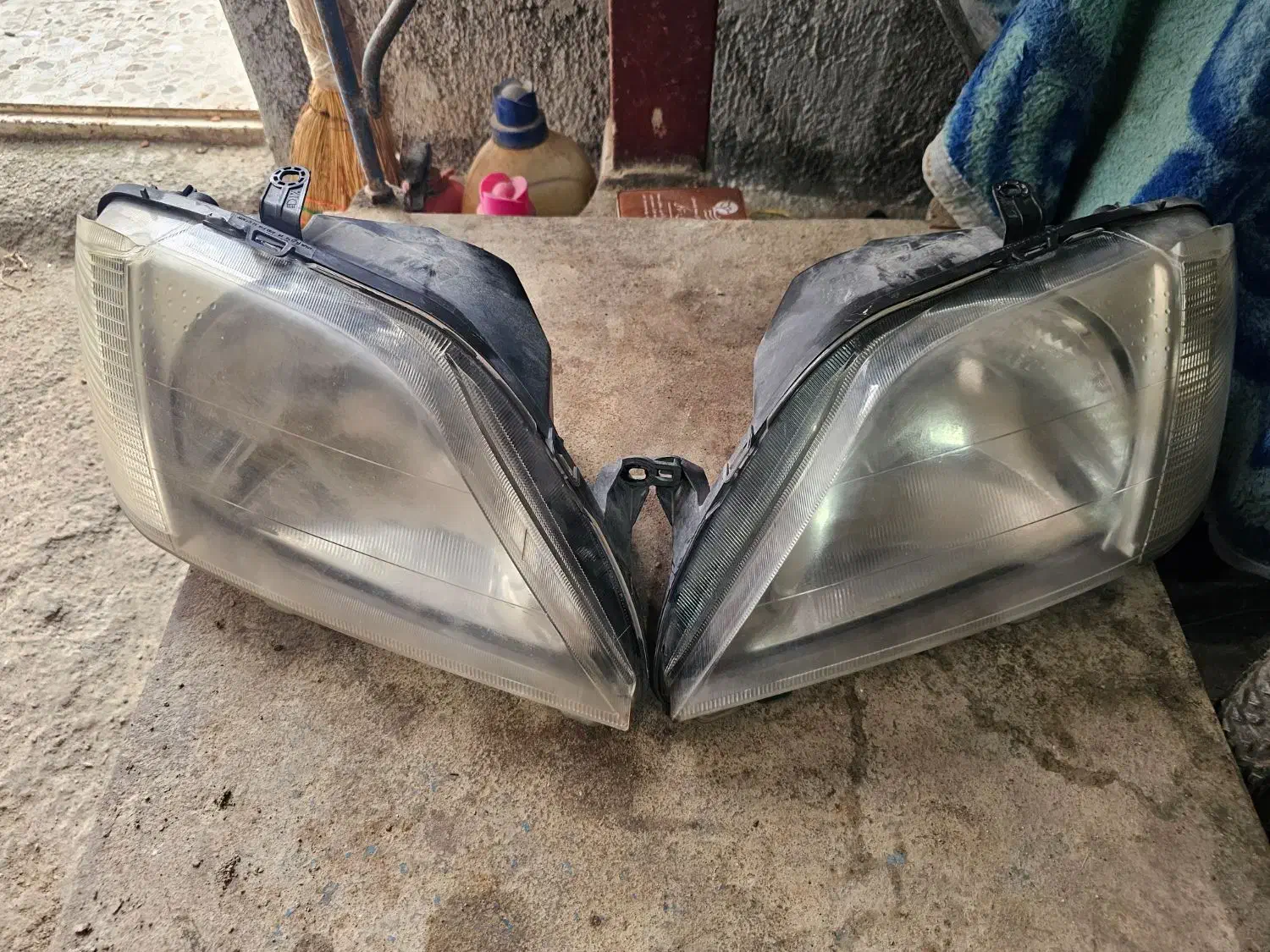 چراغ جلو ال۹۰ با چراغ ۱۱۱|قطعات یدکی و لوازم جانبی|قائمشهر, |دیوار