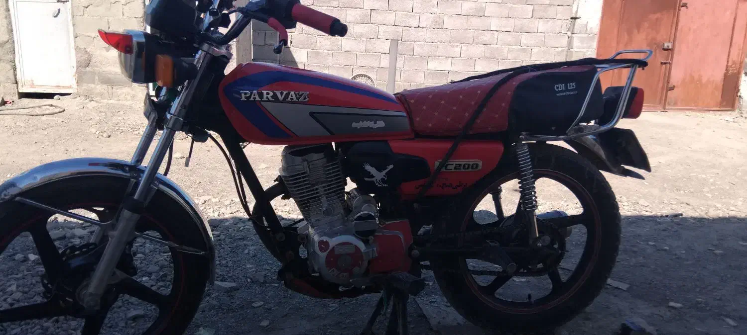 موتورهندا۲۰۰|موتورسیکلت|میناب, |دیوار