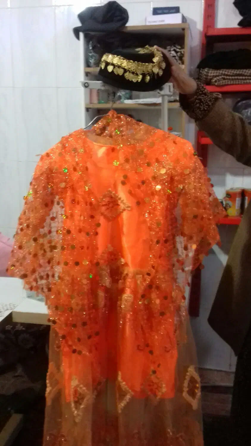 لباس کردی و کفش دخترانه|لباس|ملکشاهی, |دیوار