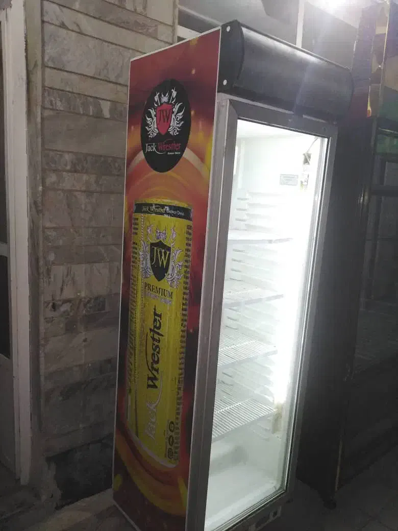 یخچال تک درب مارک یوگور درحد|یخچال و فریزر|شیراز, کوزه گری|دیوار