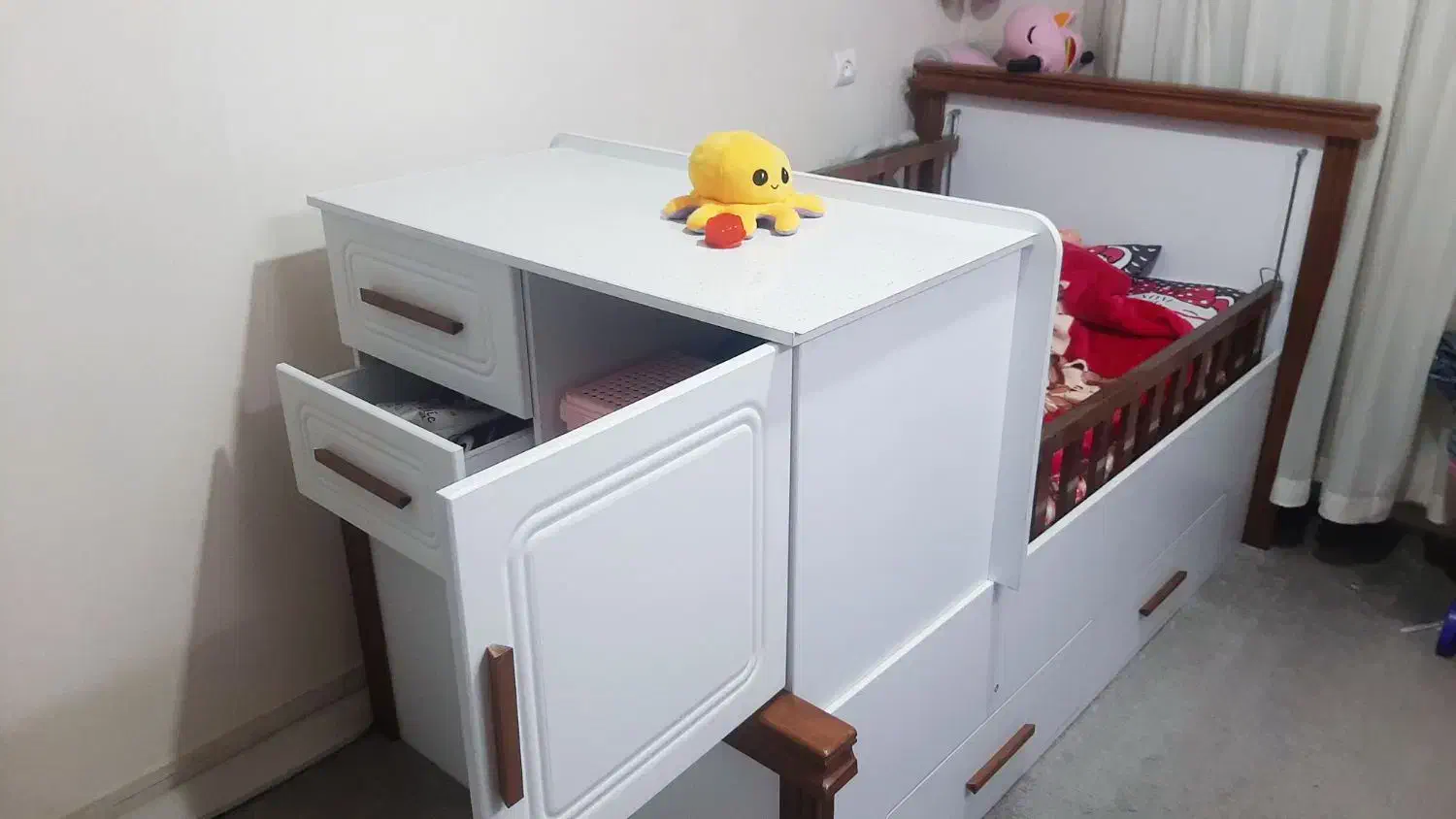 سرویس کامل تخت نوزاد|تخت و سرویس خواب|اراک, |دیوار