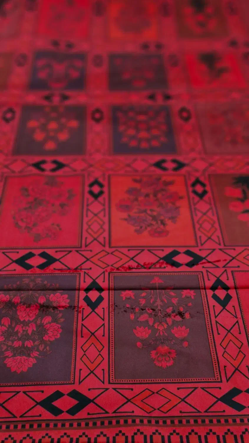 رومیزی ، روفرشی ، زیرسفره ای|روفرشی|قم, بنیاد|دیوار