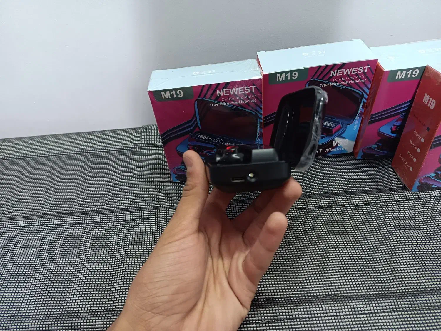 آرپاد مدلM19|پخشکننده همراه|پرند, فاز ۲|دیوار