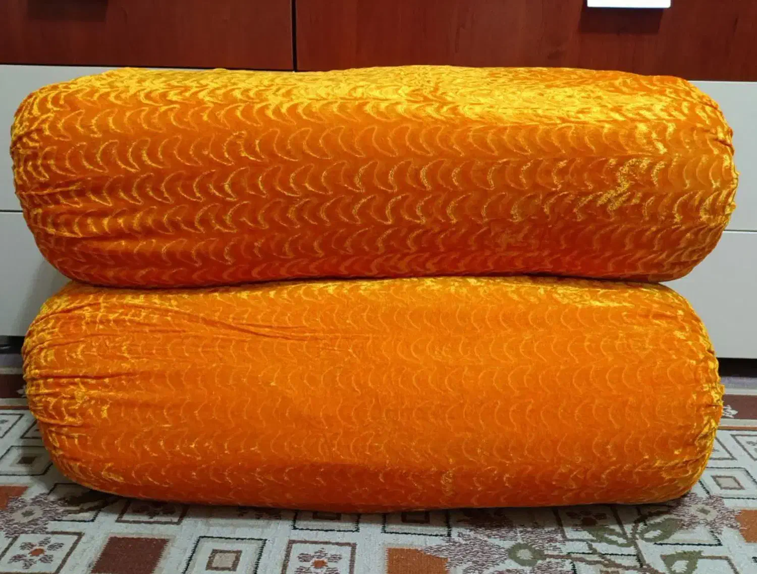 متکا گرد سنتی 8 عدد|پشتی|کرج, عظیمیه|دیوار