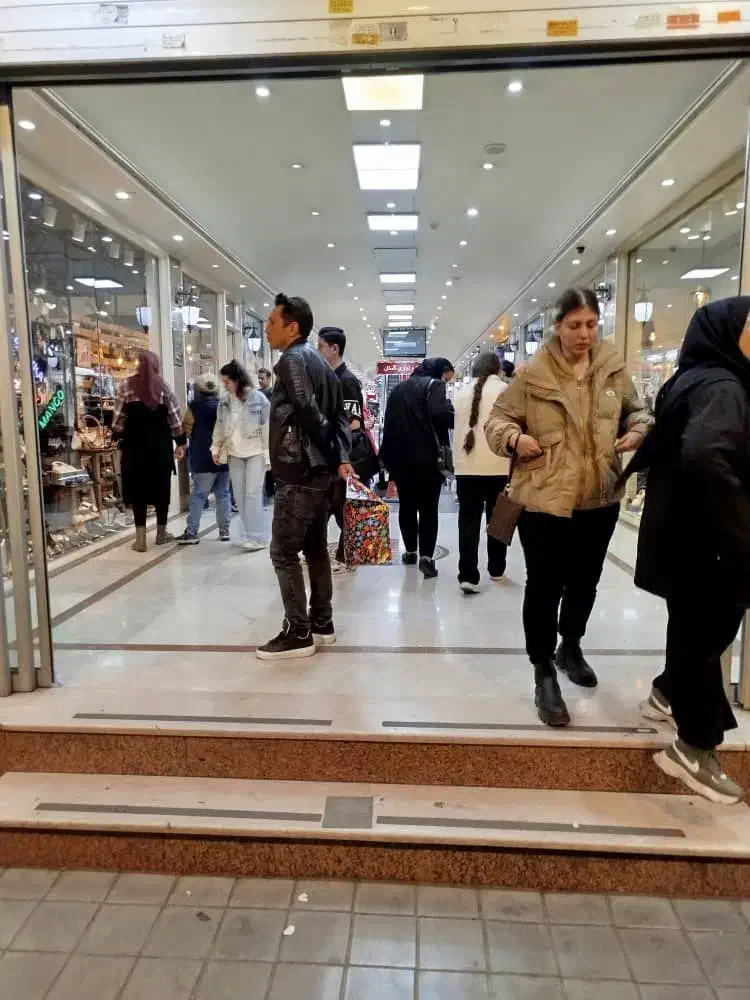 مغازه ۱۲ متری تهرانسر پاساژ گلستان|فروش مغازه و غرفه|تهران, تهرانسر مرکزی|دیوار