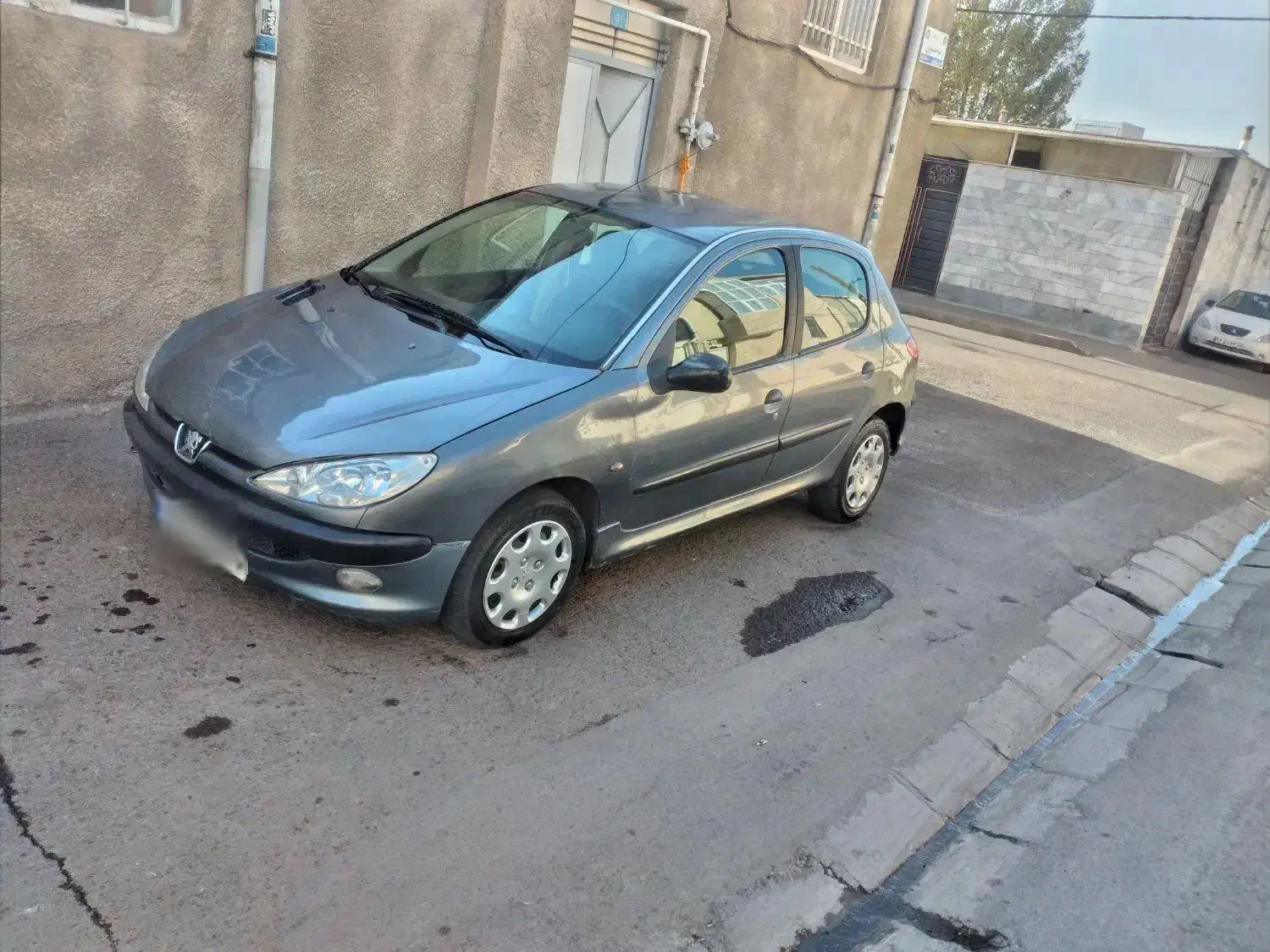 پژو ۲۰۶ مدل ۸۴ ثیپ ۳ سالم و تمیز|خودرو سواری و وانت|زنجان, |دیوار