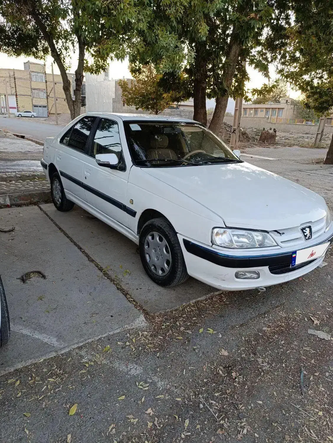 پژو پارس|خودرو سواری و وانت|خرمآباد, |دیوار