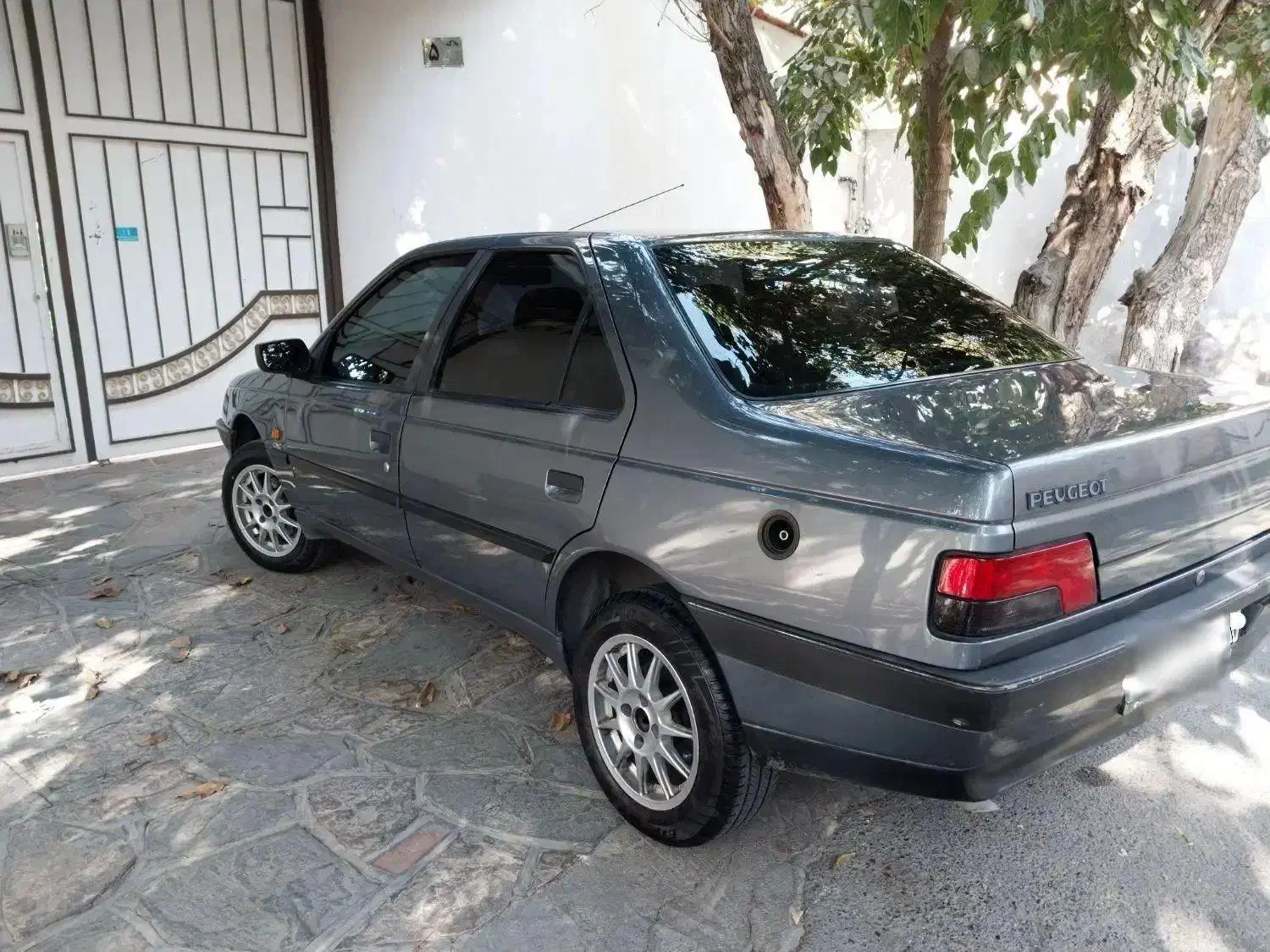 پژو دوگانه کارخانه 97 بدون رنگ عروسک|خودرو سواری و وانت|محمدشهر, عباس آباد|دیوار