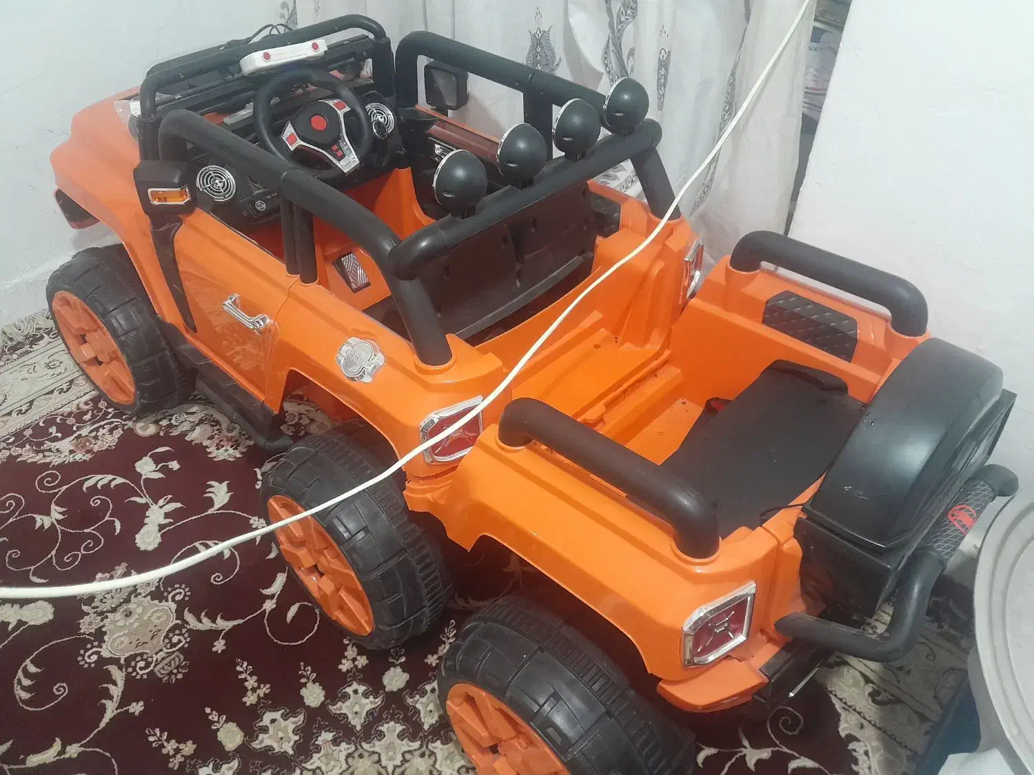 ماشین شارژی در حد نو|اسباببازی|کنارک, |دیوار