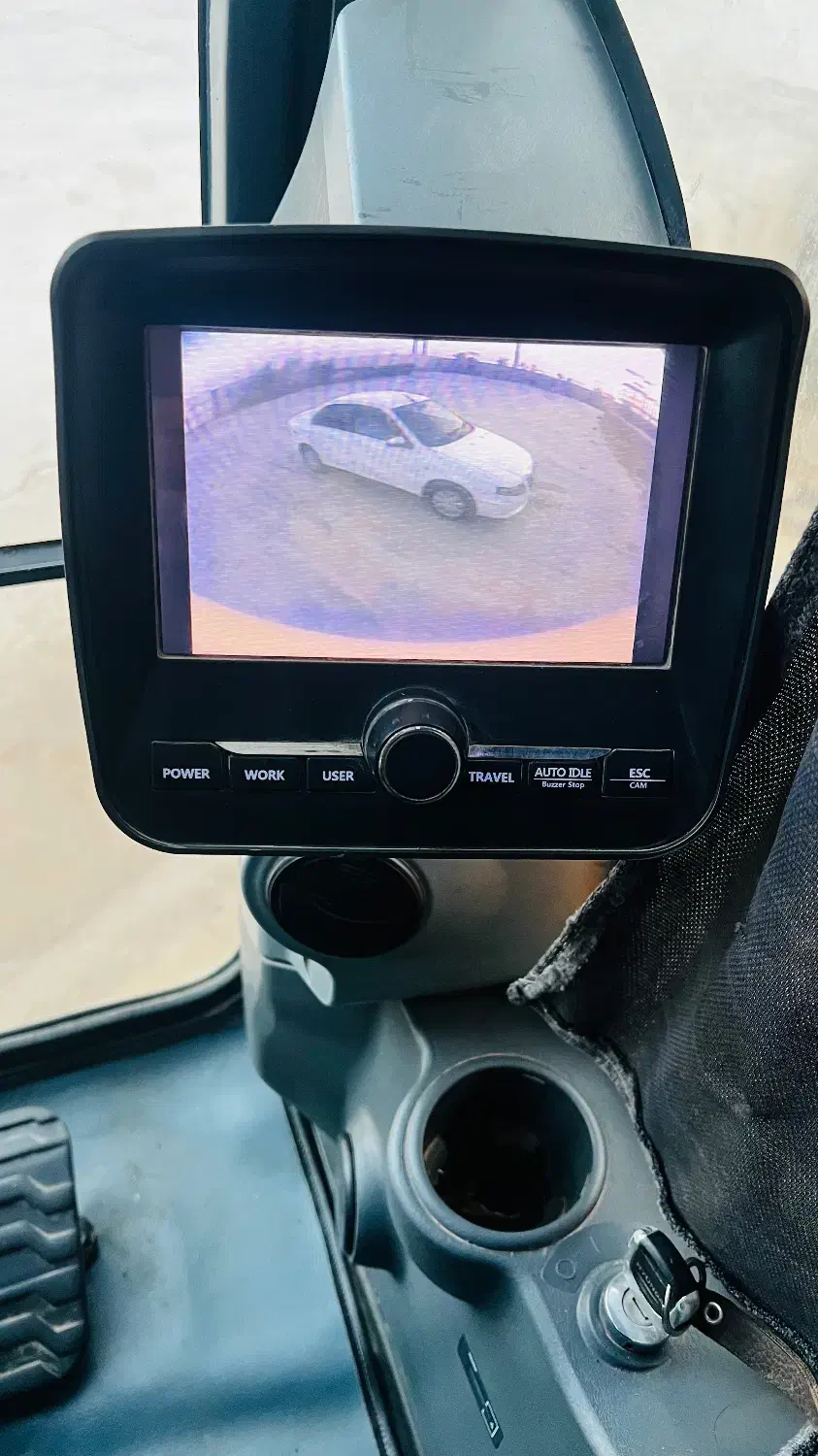 بیل مکانیکی هیوندا ۲۲۰ خط ۹ کره اصل|خودرو سنگین|باوی, |دیوار