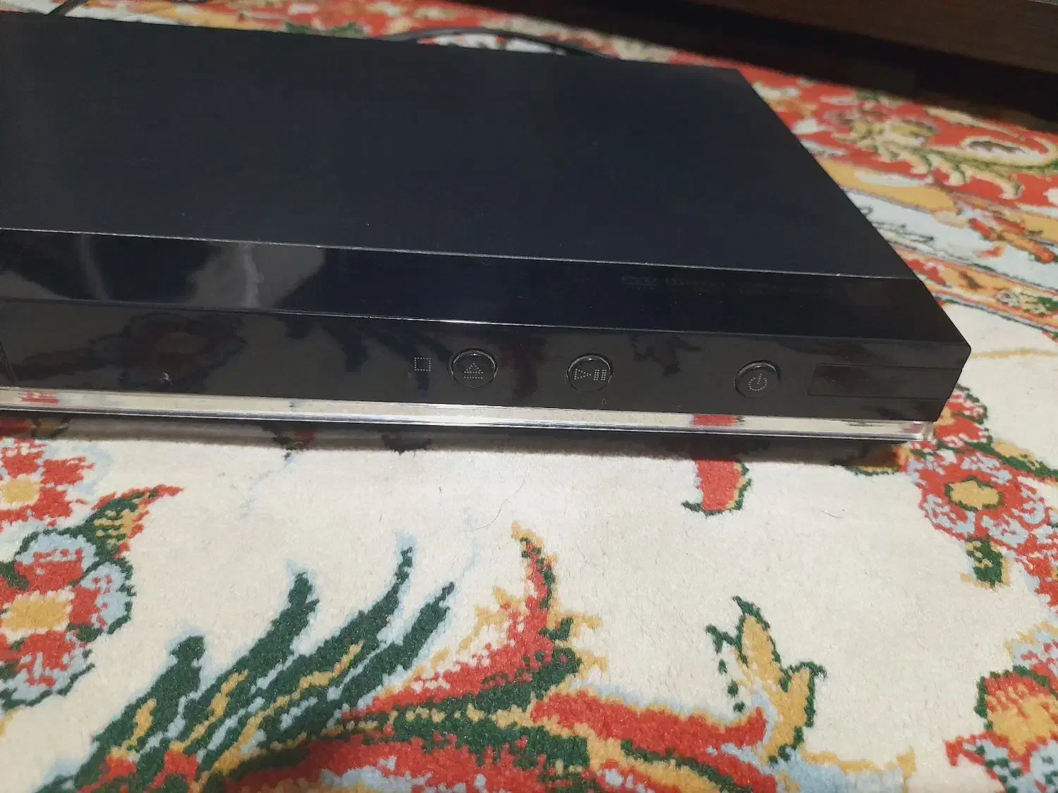 دستگاه دی وی دی و فلش خور، سامسونگ کاملا سالم|پخش‌کننده DVD و ویدیو|رشت, جهاد|دیوار