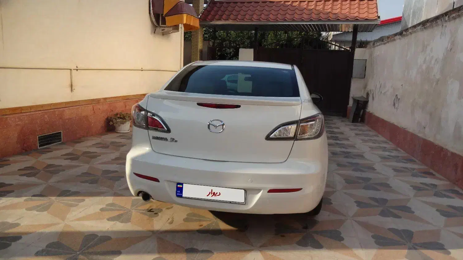 مزدا 3 نیو مدل 1390 سفید بی رنگ تیپ 3|خودرو سواری و وانت|گرگان, |دیوار